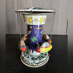 Schylling Rocket Carousel Tin Toy from the Schylling Collector Series